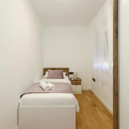 Tereza With Free Parking Daire