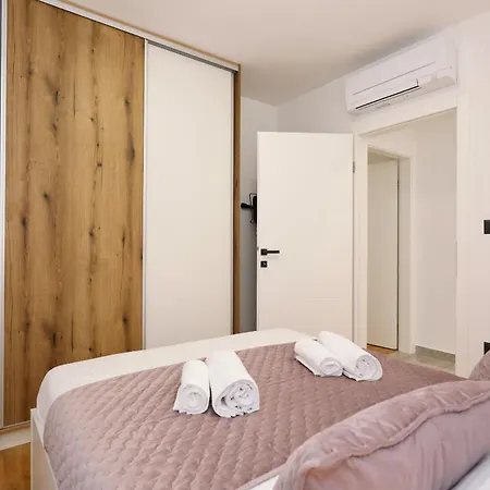 Tereza With Free Parking Daire Zadar