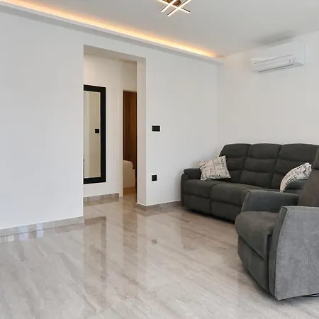 Daire Tereza With Free Parking Zadar