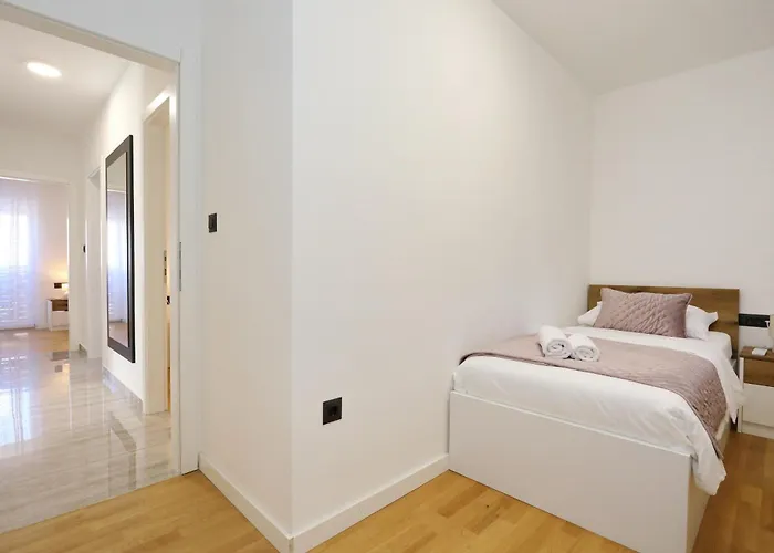 Tereza With Free Parking * Zadar