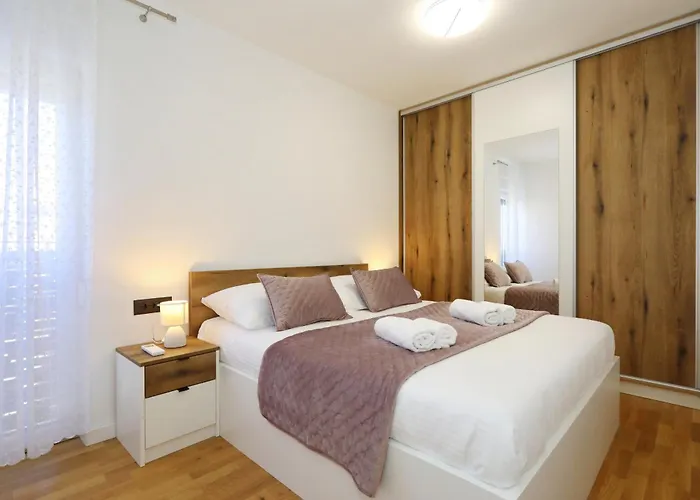 Tereza With Free Parking * Zadar