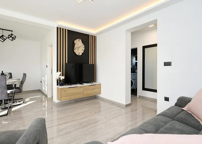 Tereza With Free Parking Lejlighed *