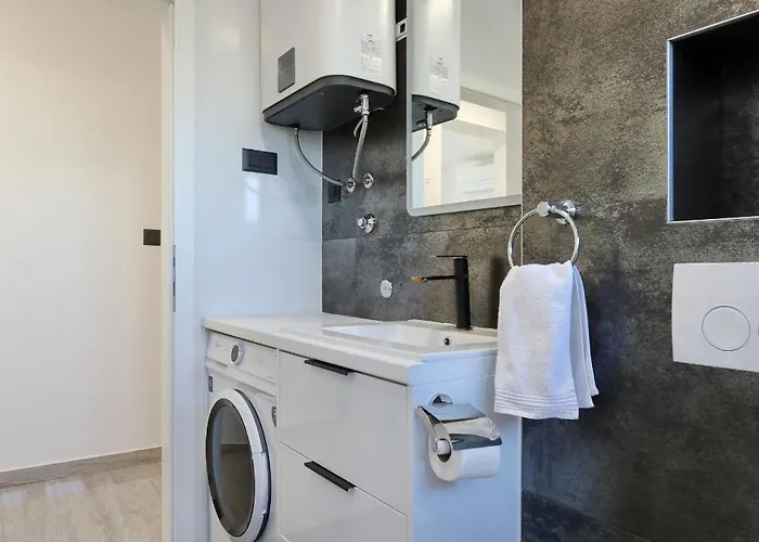 Tereza With Free Parking *